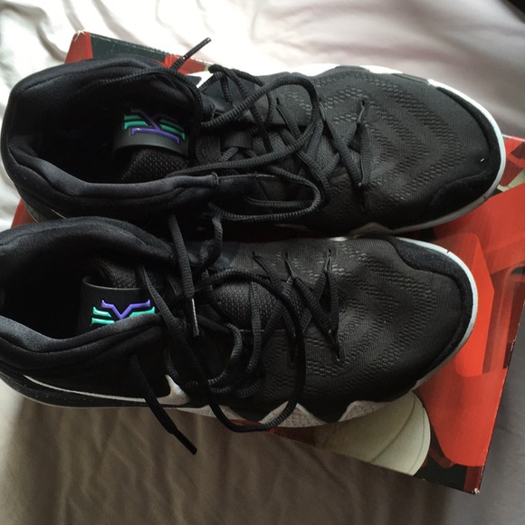 Men’s Nike Kyrie 4 Ankletaker Colorwear - Picture 2 of 6